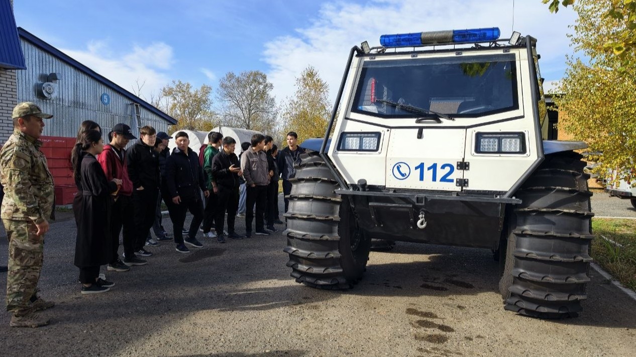 «От вездеходов до «четвероногих героев...»