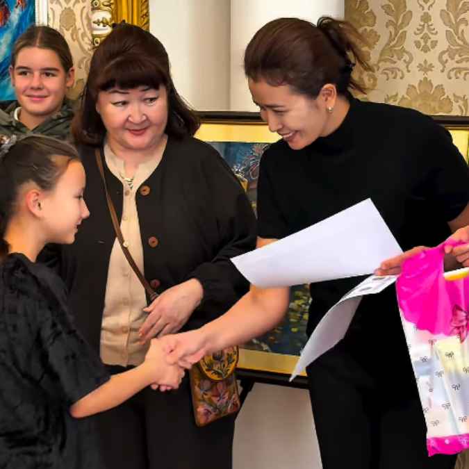 В честь Дня Республики состоялся городской детский конкурс рисунков на тему «Мой Казахстан - моя гордость»