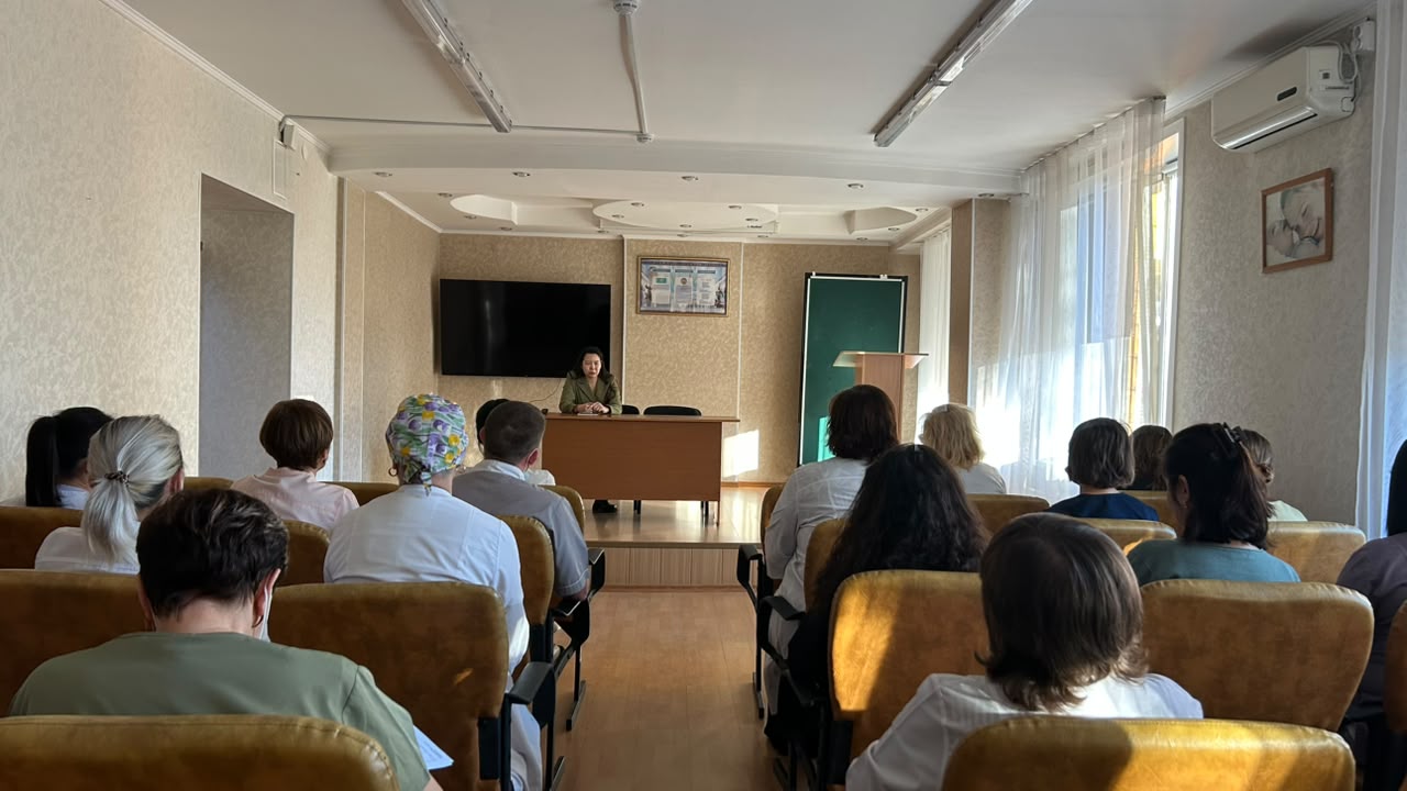 Перинаталдық орталықта еңбек заңнамасы мәселелері бойынша семинар өткізілді