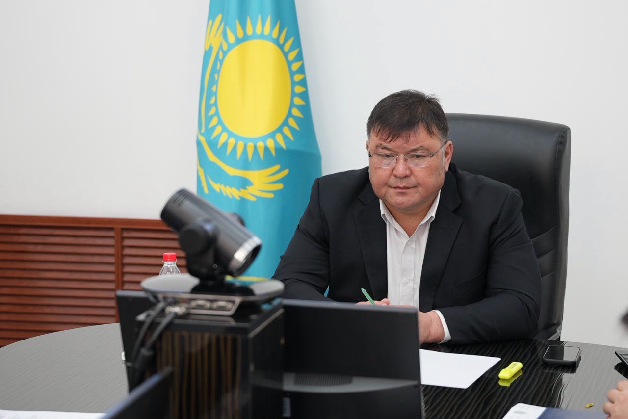 ШАРДАРА АУДАНЫНДА КЕЗЕКТІ АППАРАТТЫҚ МӘЖІЛІС ӨТТІ