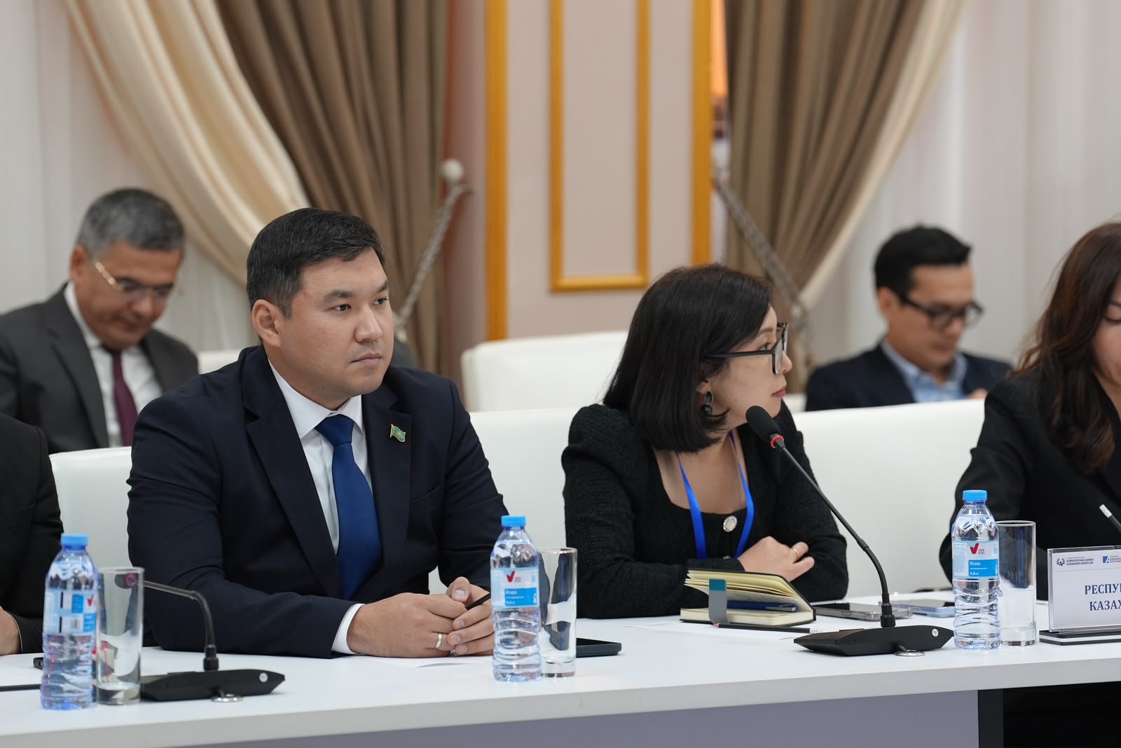 ТЖМ өкілі Орталық Азия мен Әзербайжанның жас көшбасшылары қатарында