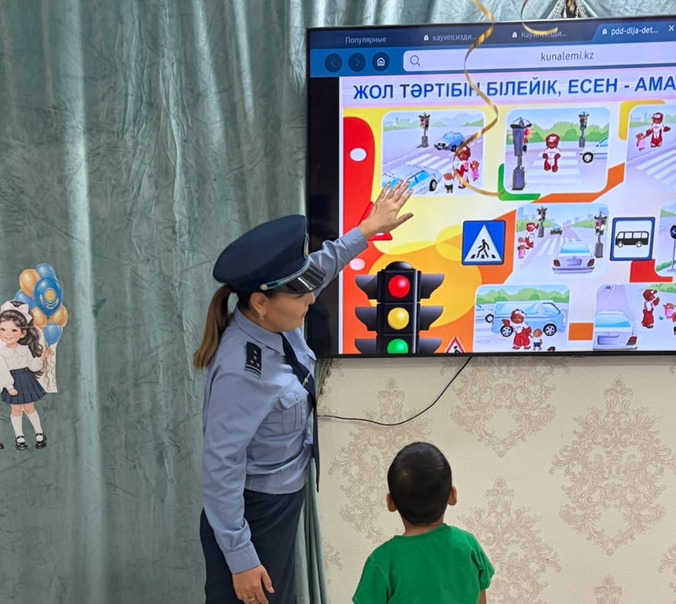 Дошкольникам рассказали о правилах дорожного движения